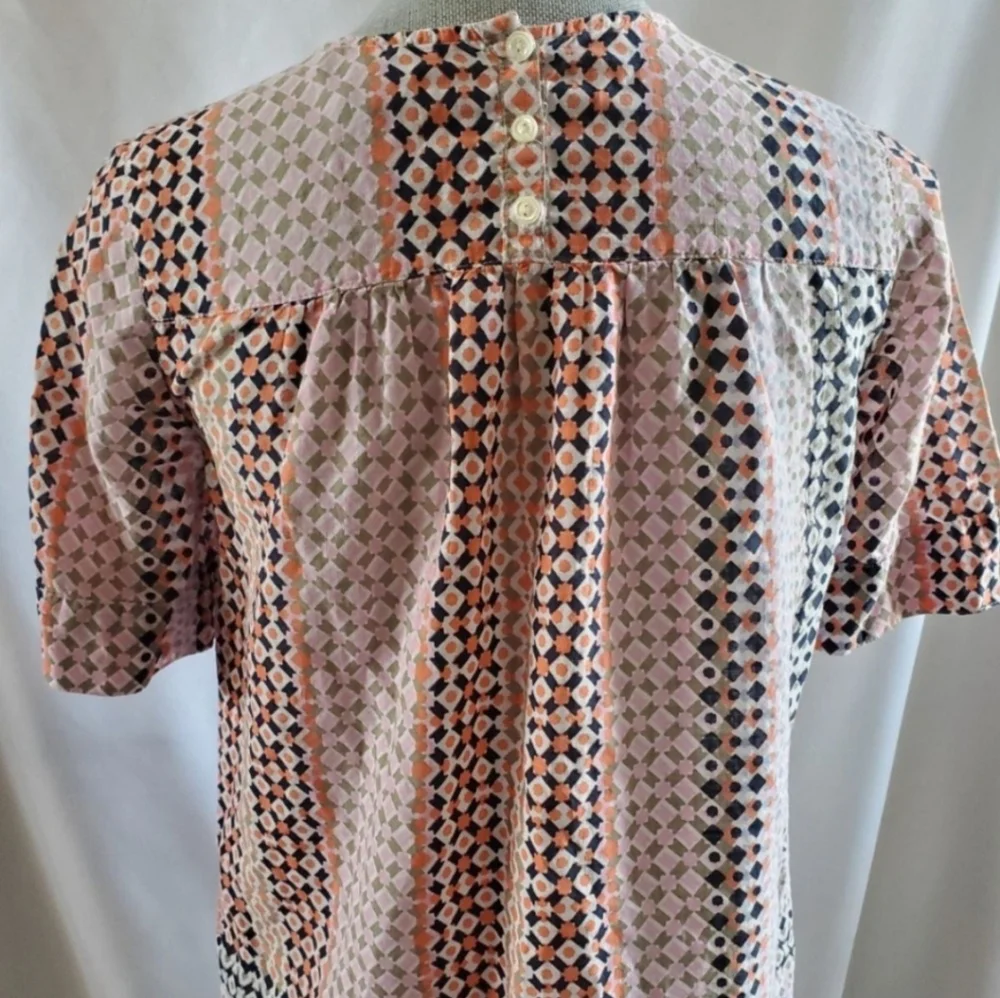 ⭐4/$20 J‎ Crew Pink Geo babydoll Top Size 2